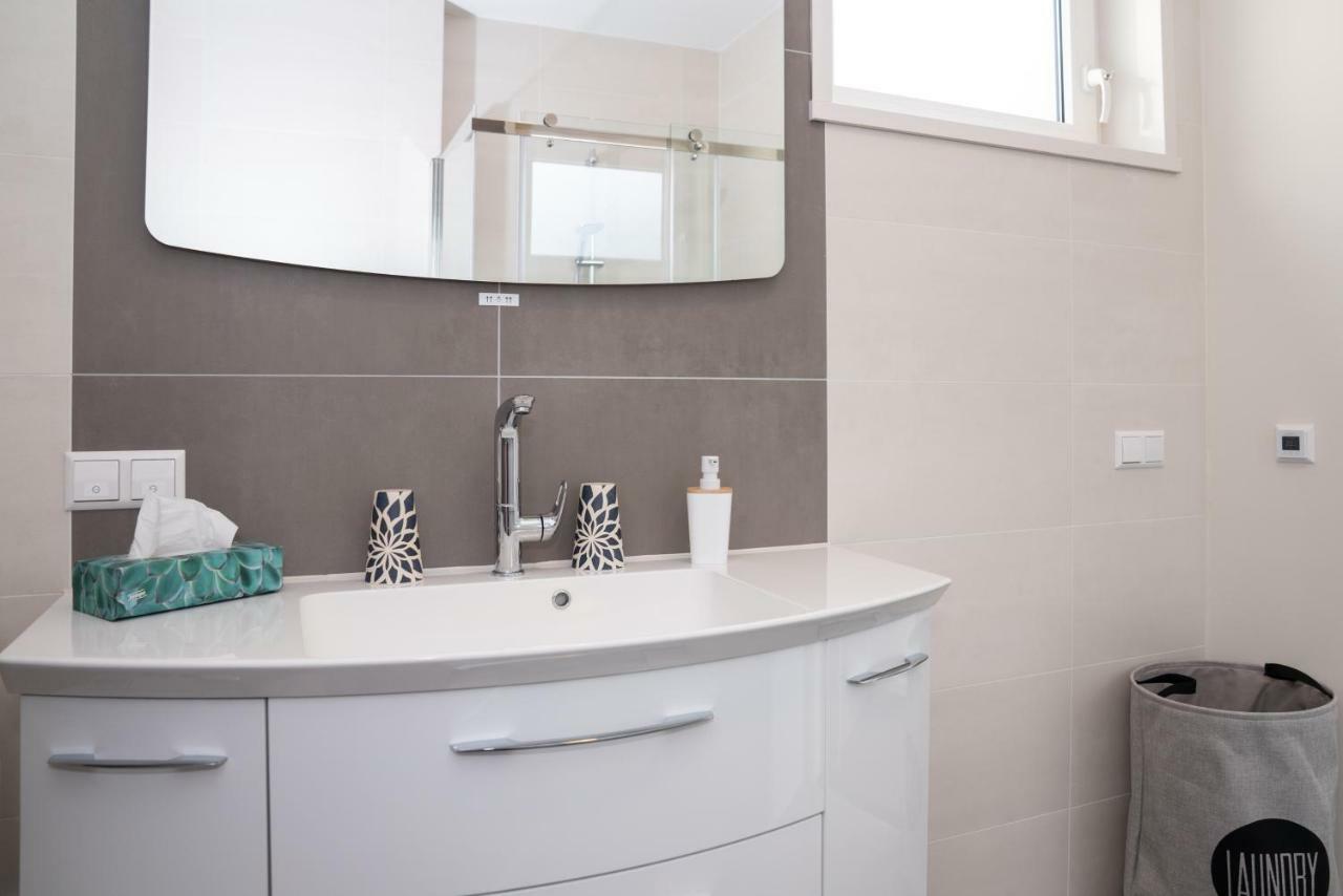 Santvort Luxury Apartment With Private Parking زاندفورت المظهر الخارجي الصورة